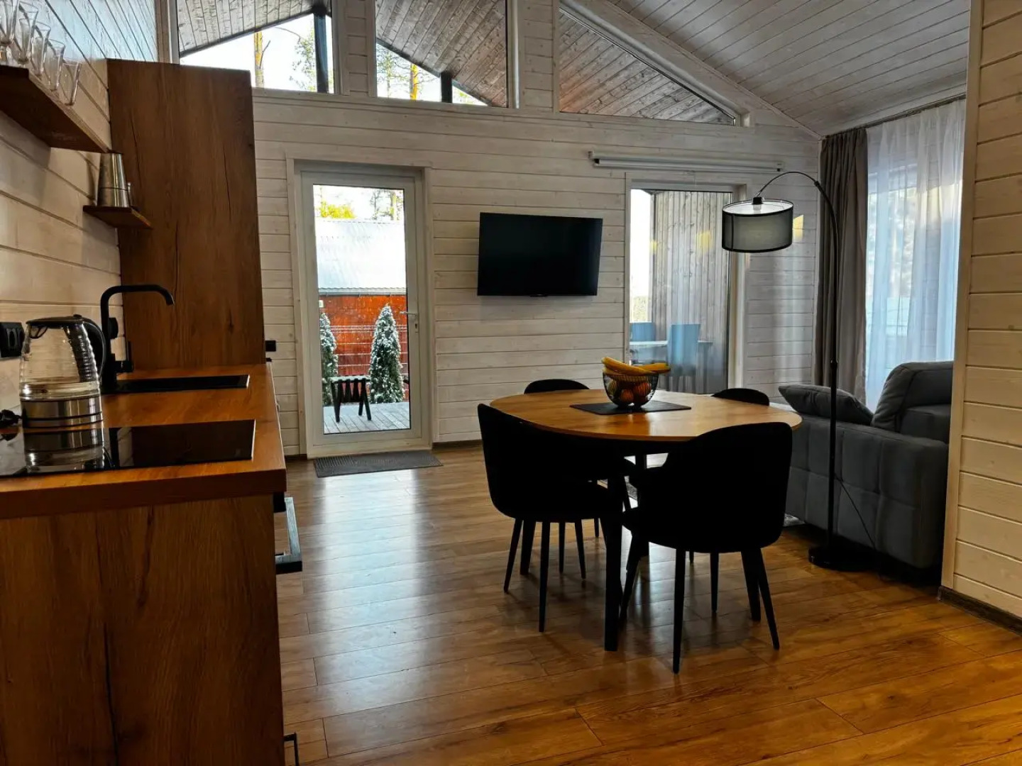 Частный дом Коттедж Лесное озеро