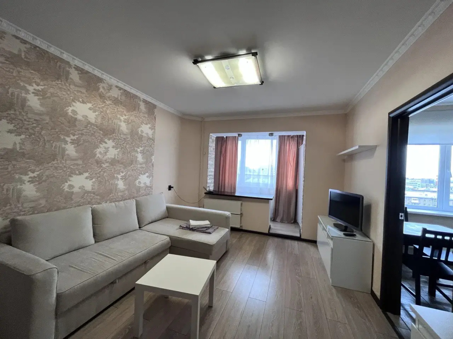 Апартаменты Сакко и Ванцетти 44