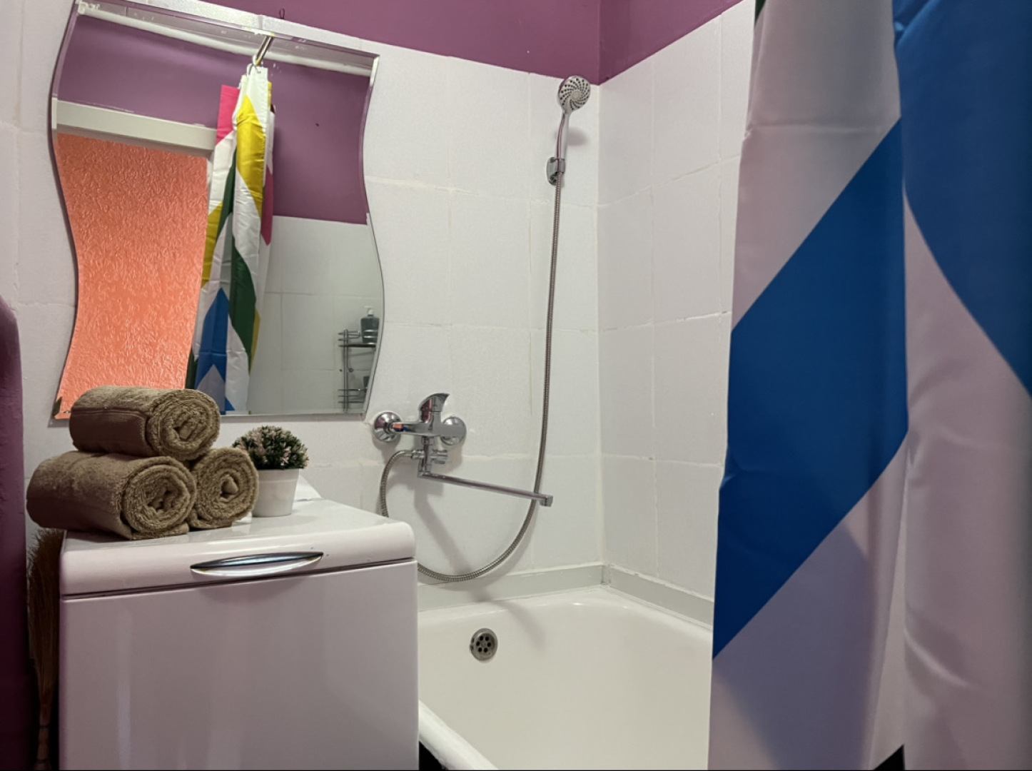 Квартира на Красном проспекте, 70