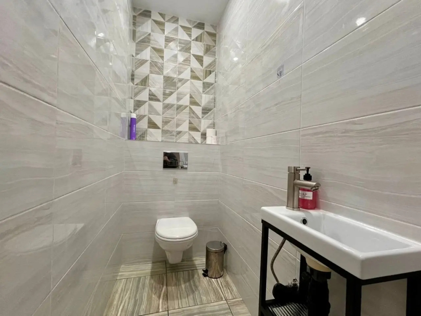 Квартира Просторная 2Комнатная Рядом с Аэропортом на Гусарской