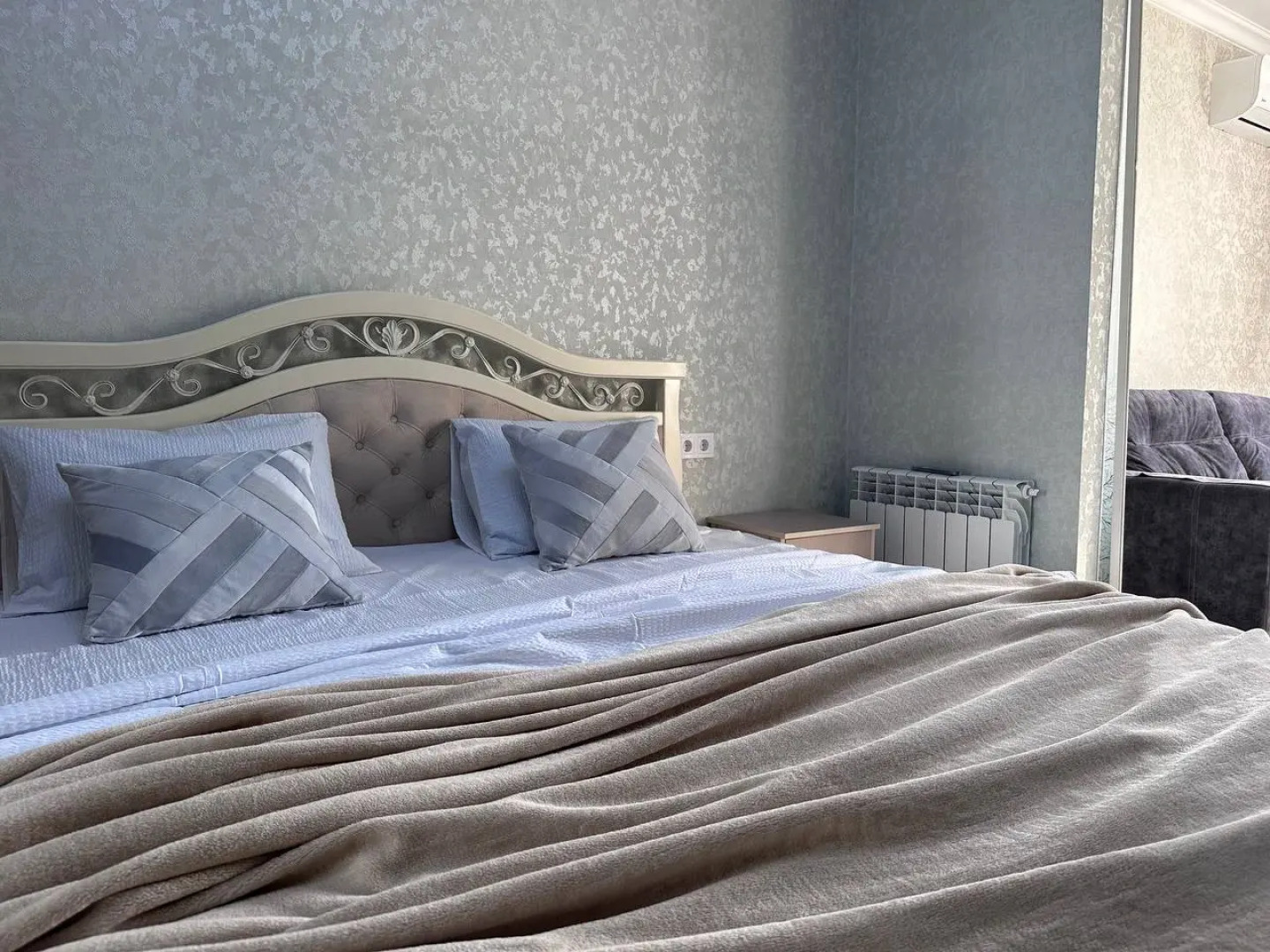 Апартаменты Однушка Возле Озера Ак Гель