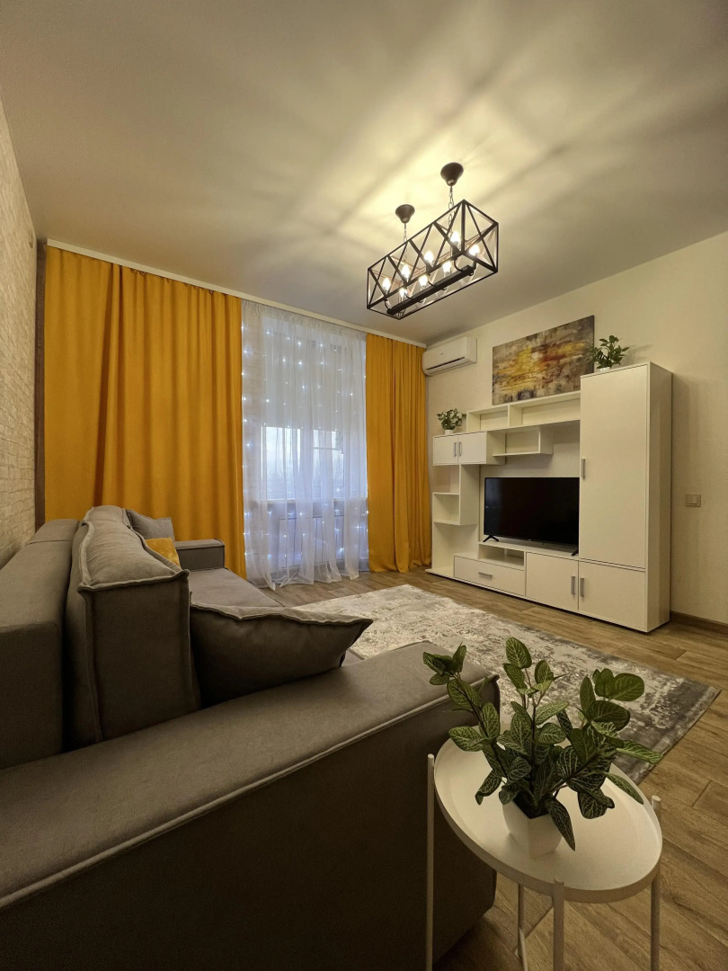 Квартиры "Пижама": 1-к «Охра» на Набережной