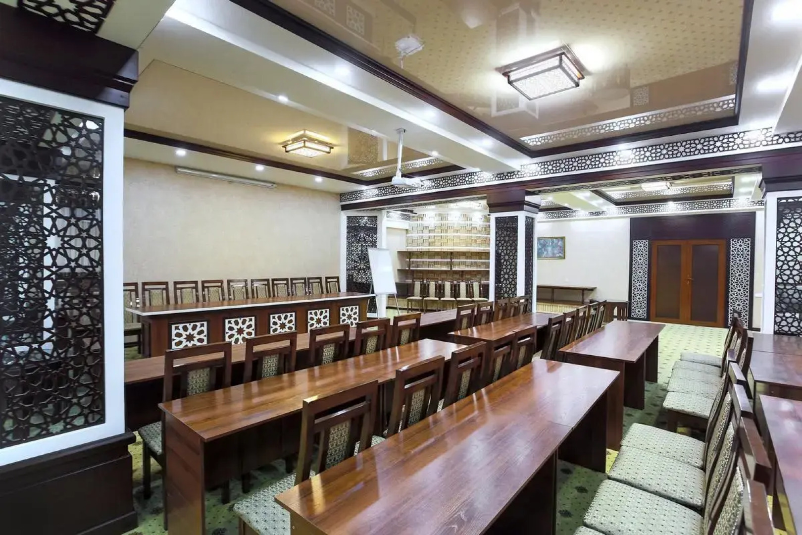 Отель Asia Bukhara