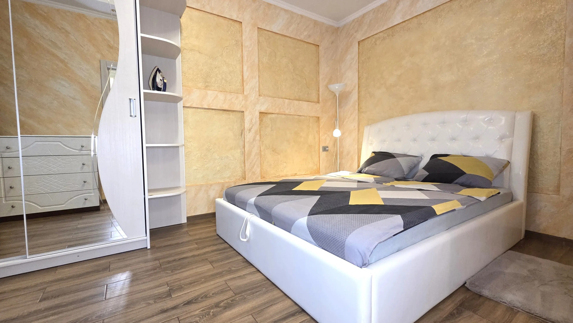 Апартаменты PaulMarie Апартаменты на пр Ленина 49