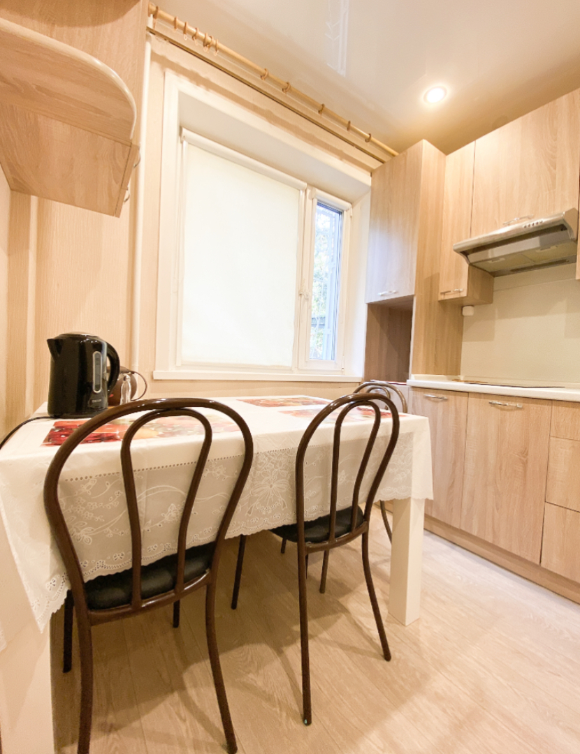 Апартаменты Трехкомнатная возле Иргупса