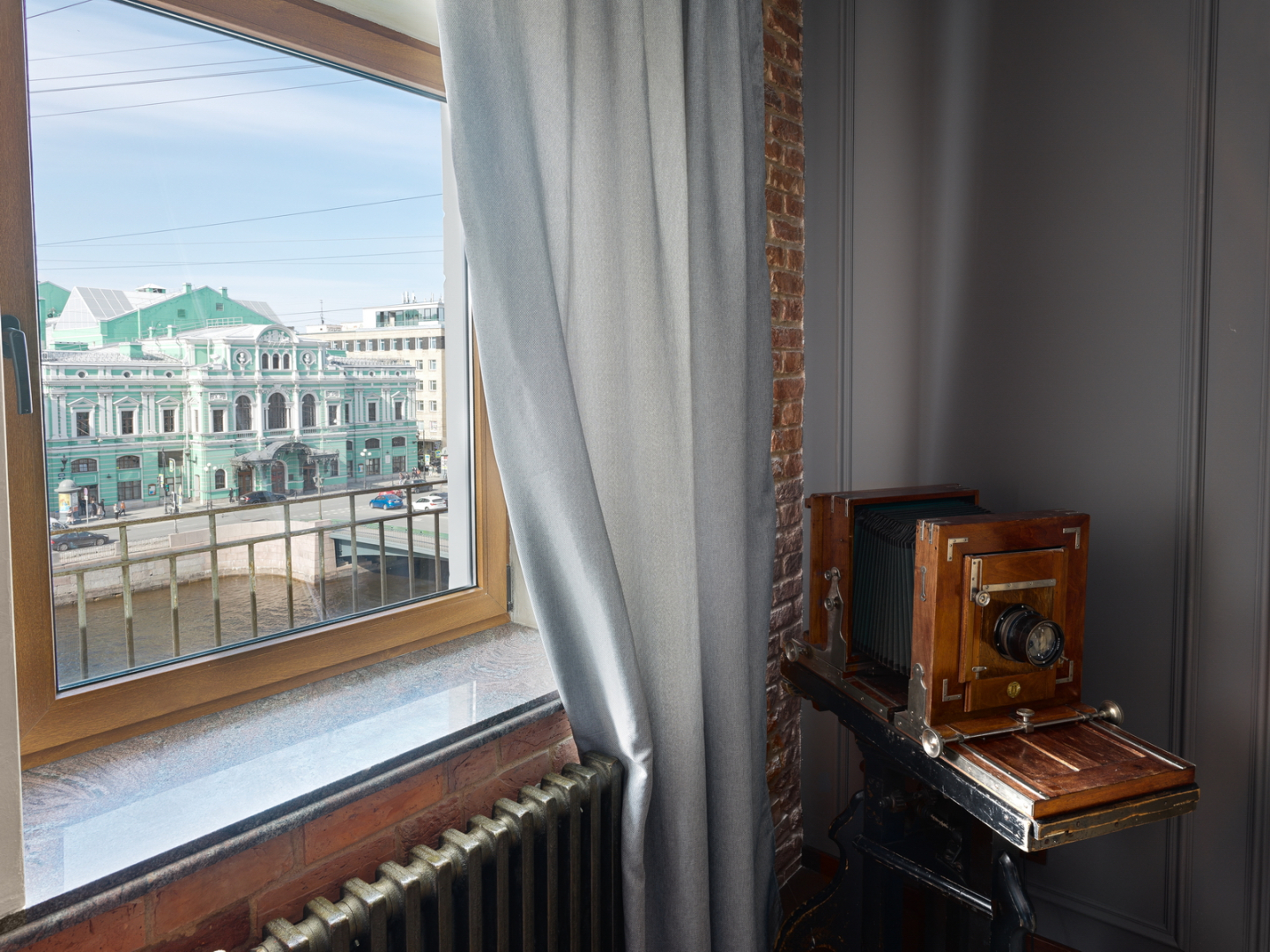 Апартаменты Gallery 130 кв.м с Террасой, Видом на Набережную Фонтанки и БДТ