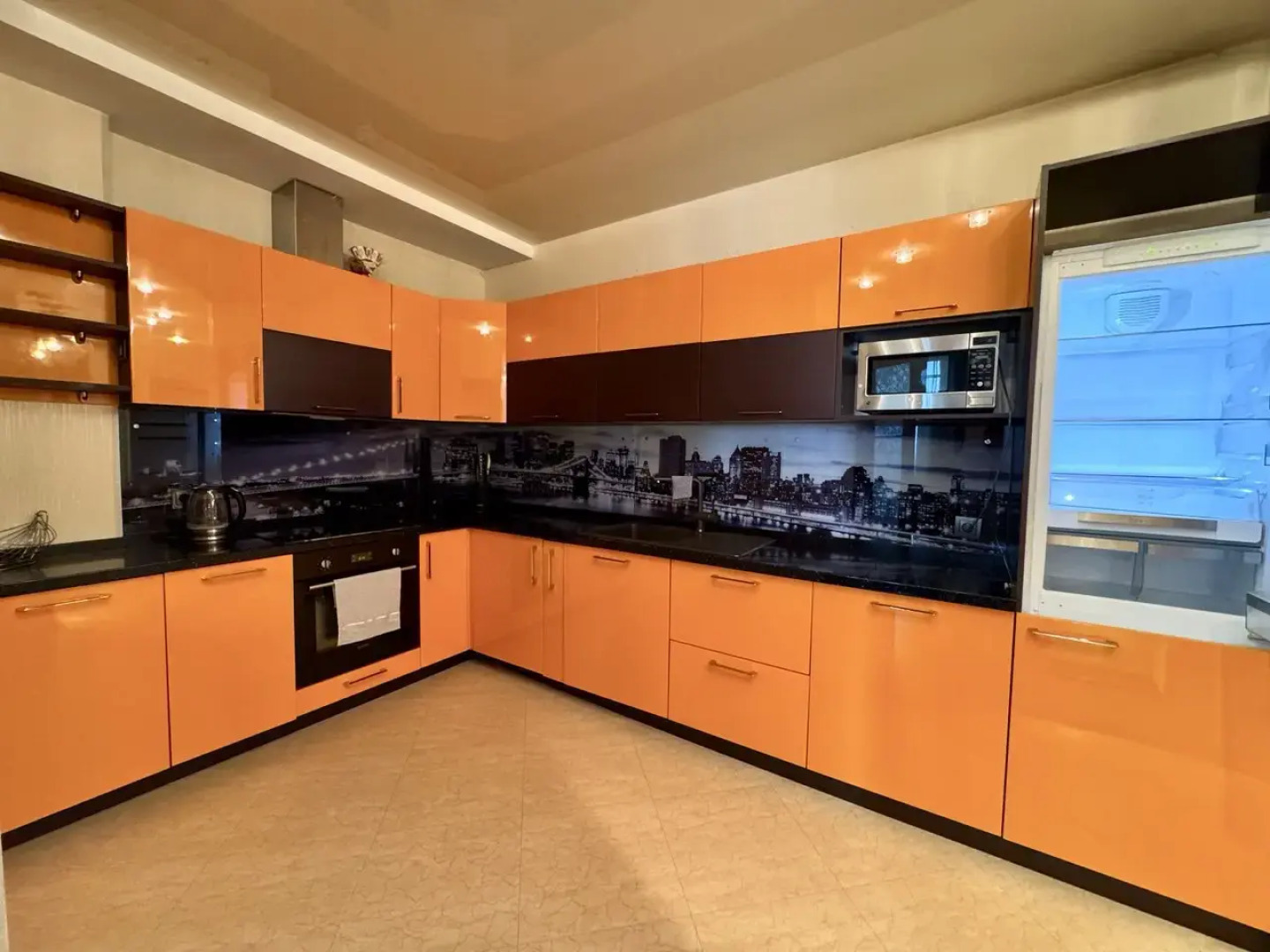 Квартира Уютная трехкомнатная  квартира со спа