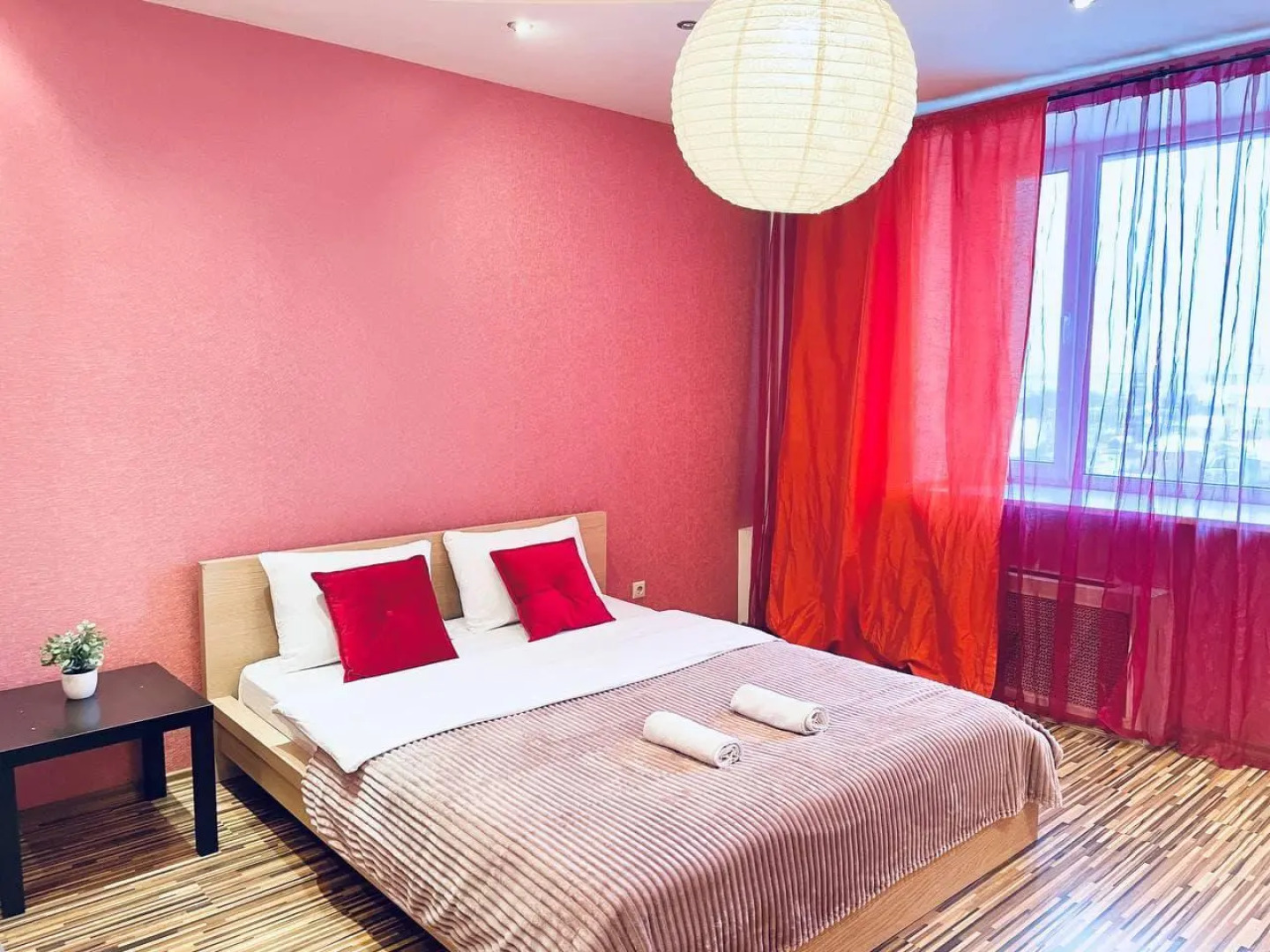 Апартаменты MAXI (Макси) на улице Колхозная 18