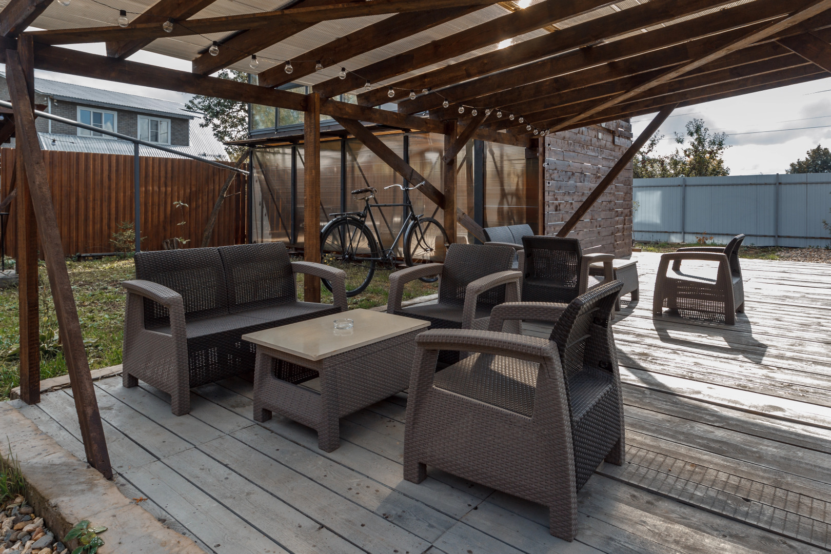 Гостевой Дом Семейные Апартаменты Белый Кролик