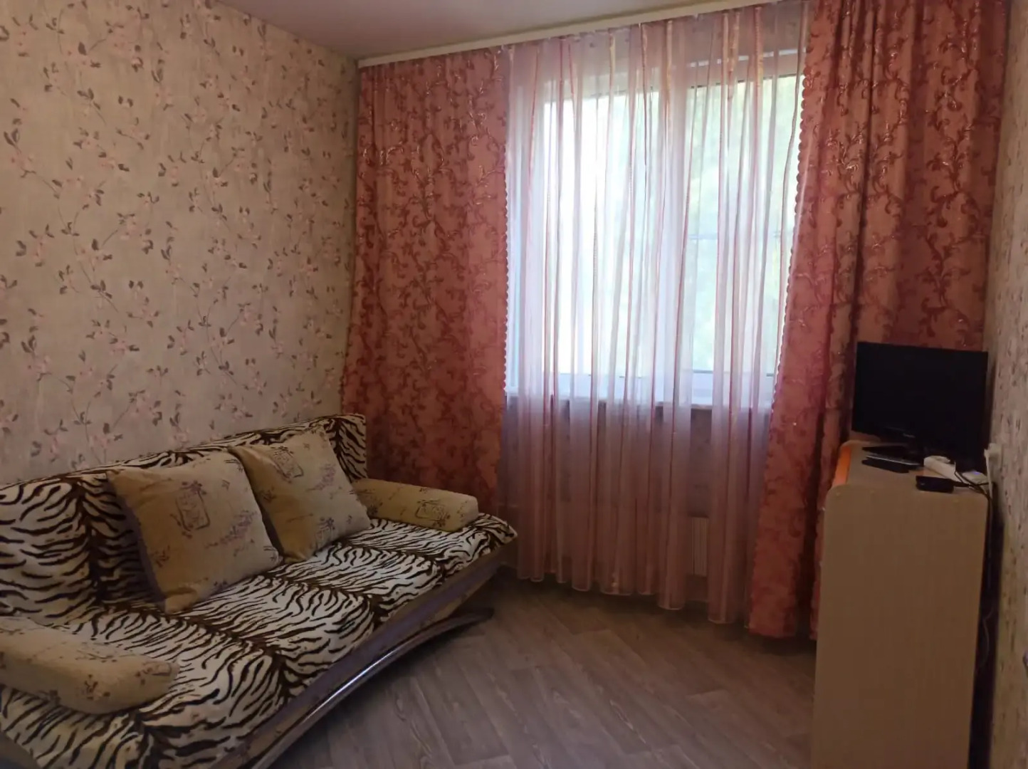 Трехкомнатная квартира в Тольятти