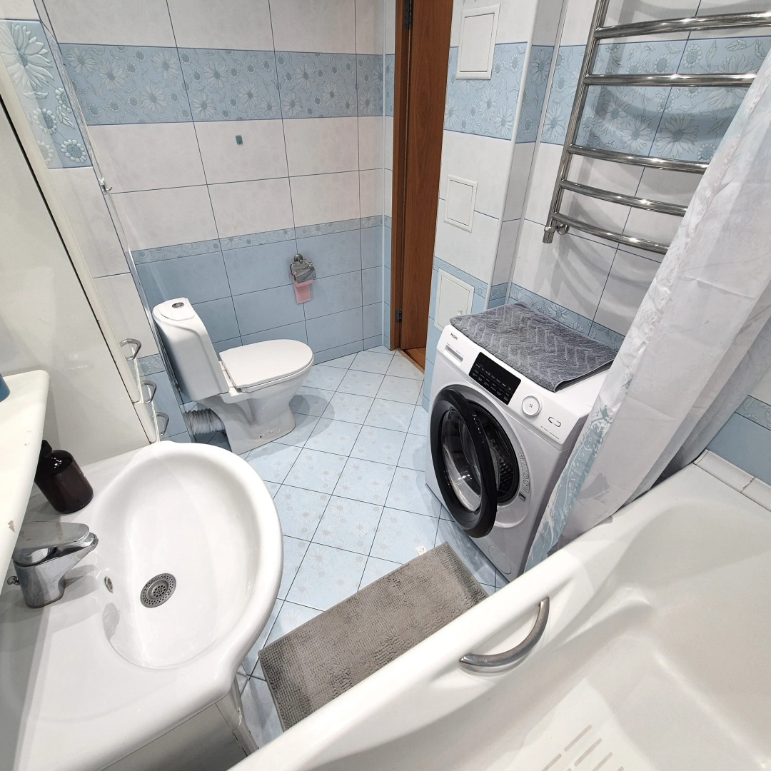 Квартира Большая светлая на Колпакова