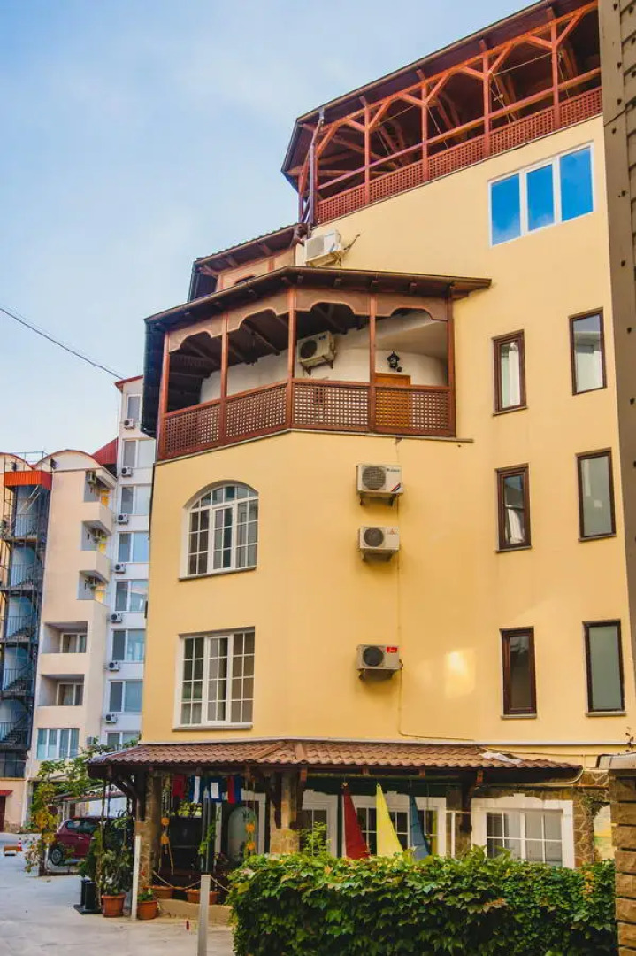 Divo Guest House near sea