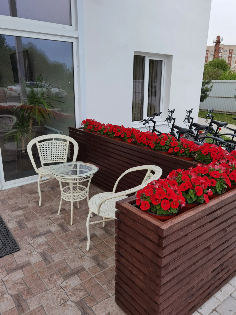 Отель Веряжский