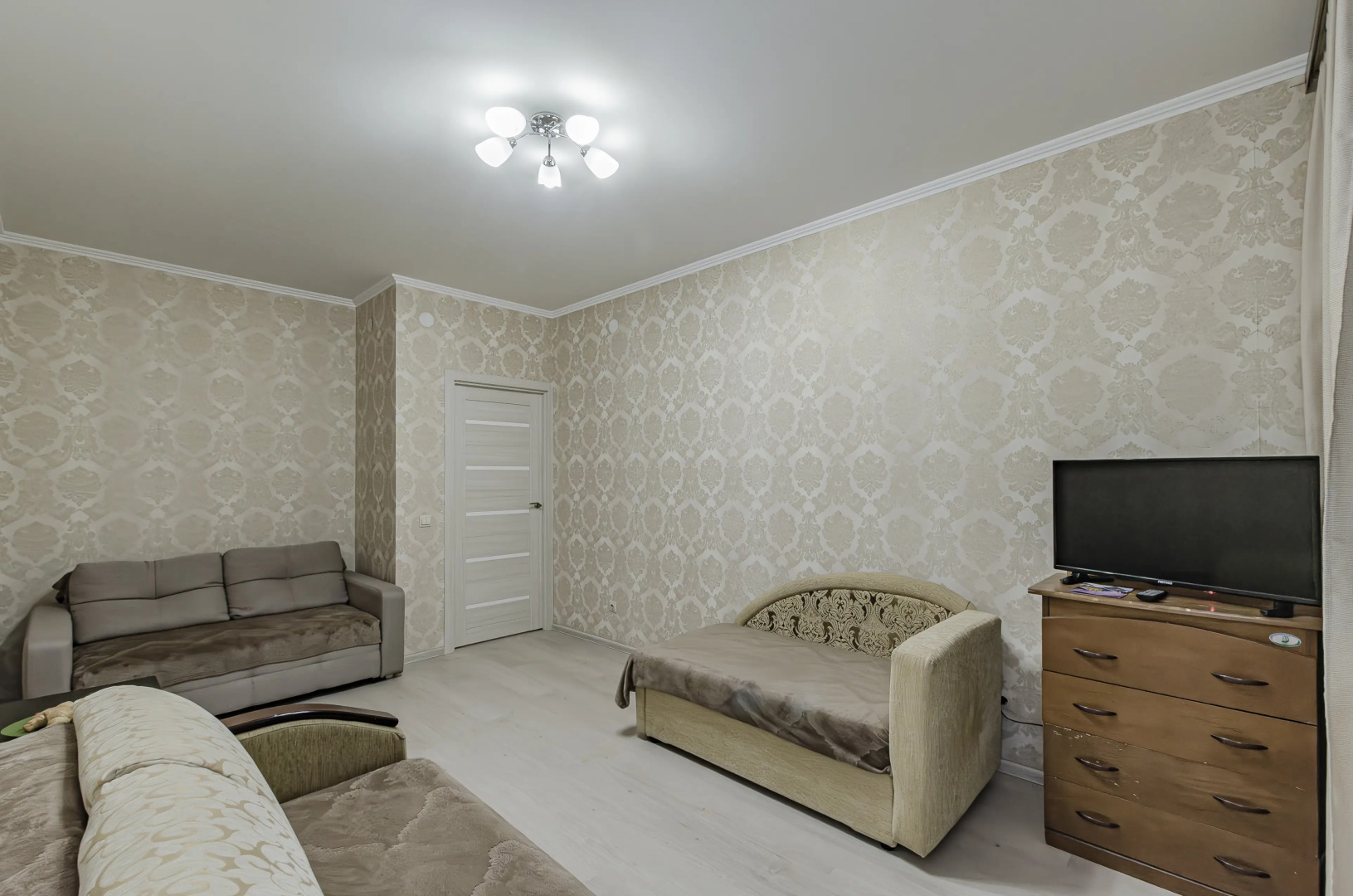 Квартира на Родины 24В