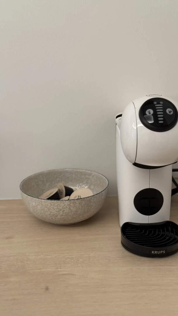 Квартира Просторная однушка у моря с бассейном и WiFi 500 мбит/с