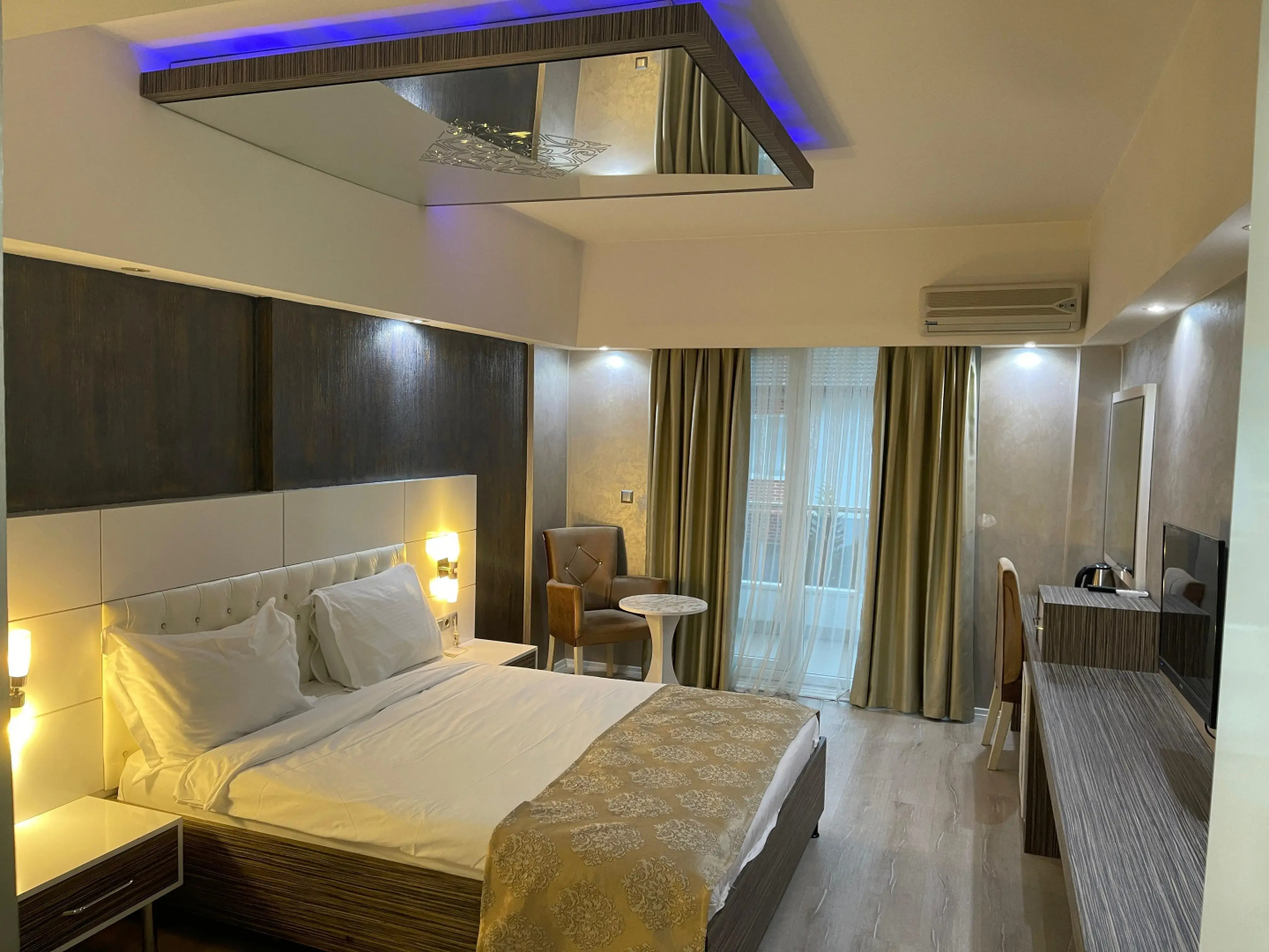 MOX Hotel Wellness & Spa