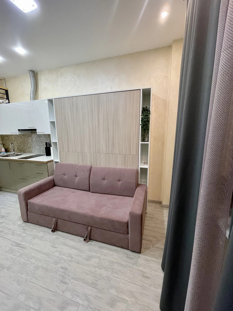 Квартира Студия с Чердаком Напротив ТЦ Горки город