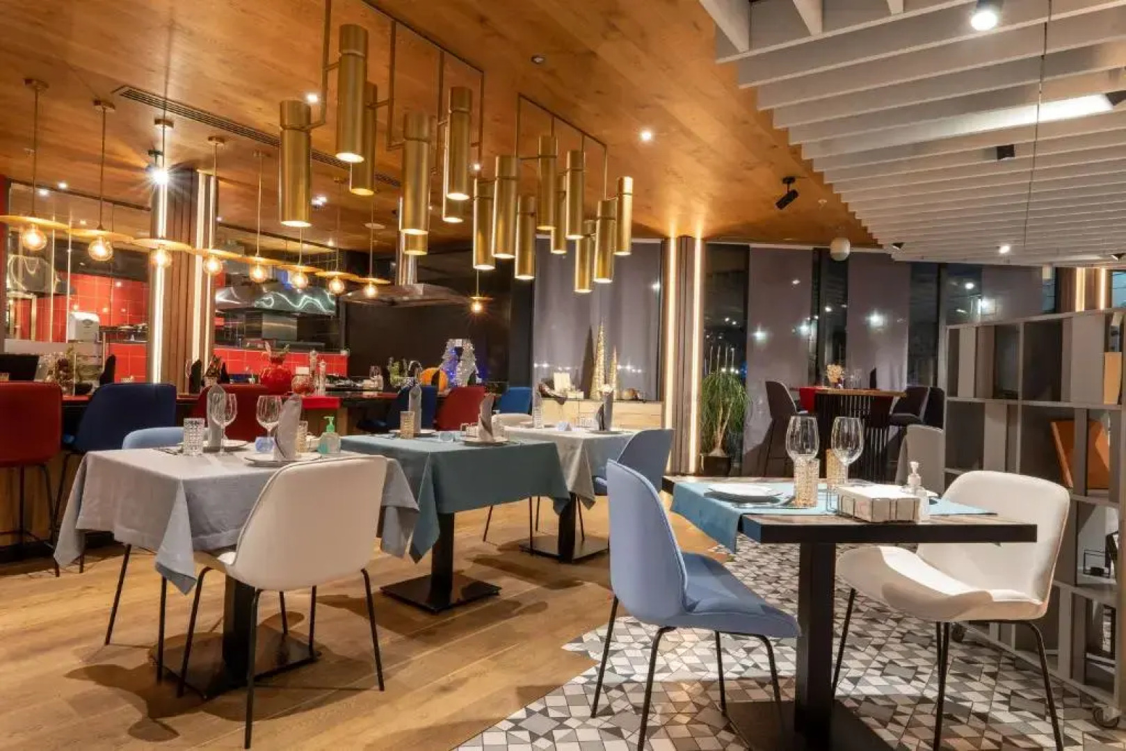 Отель Best Western Plus Congress Hotel