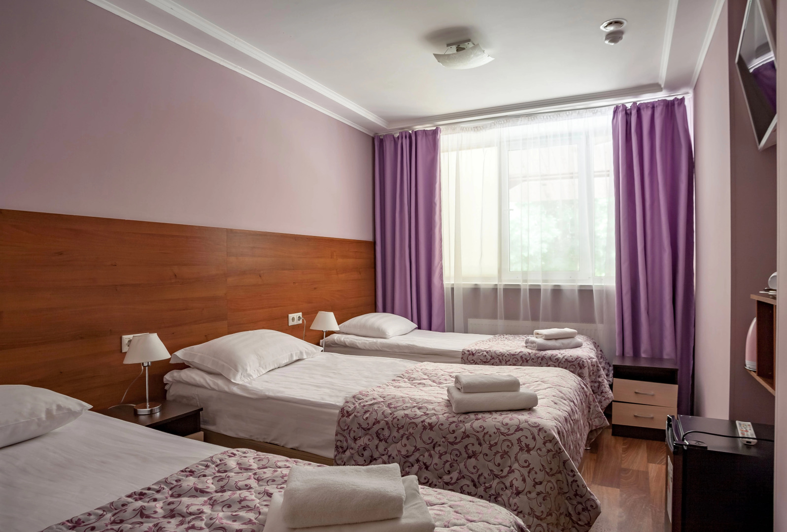 Отель Искра Актив