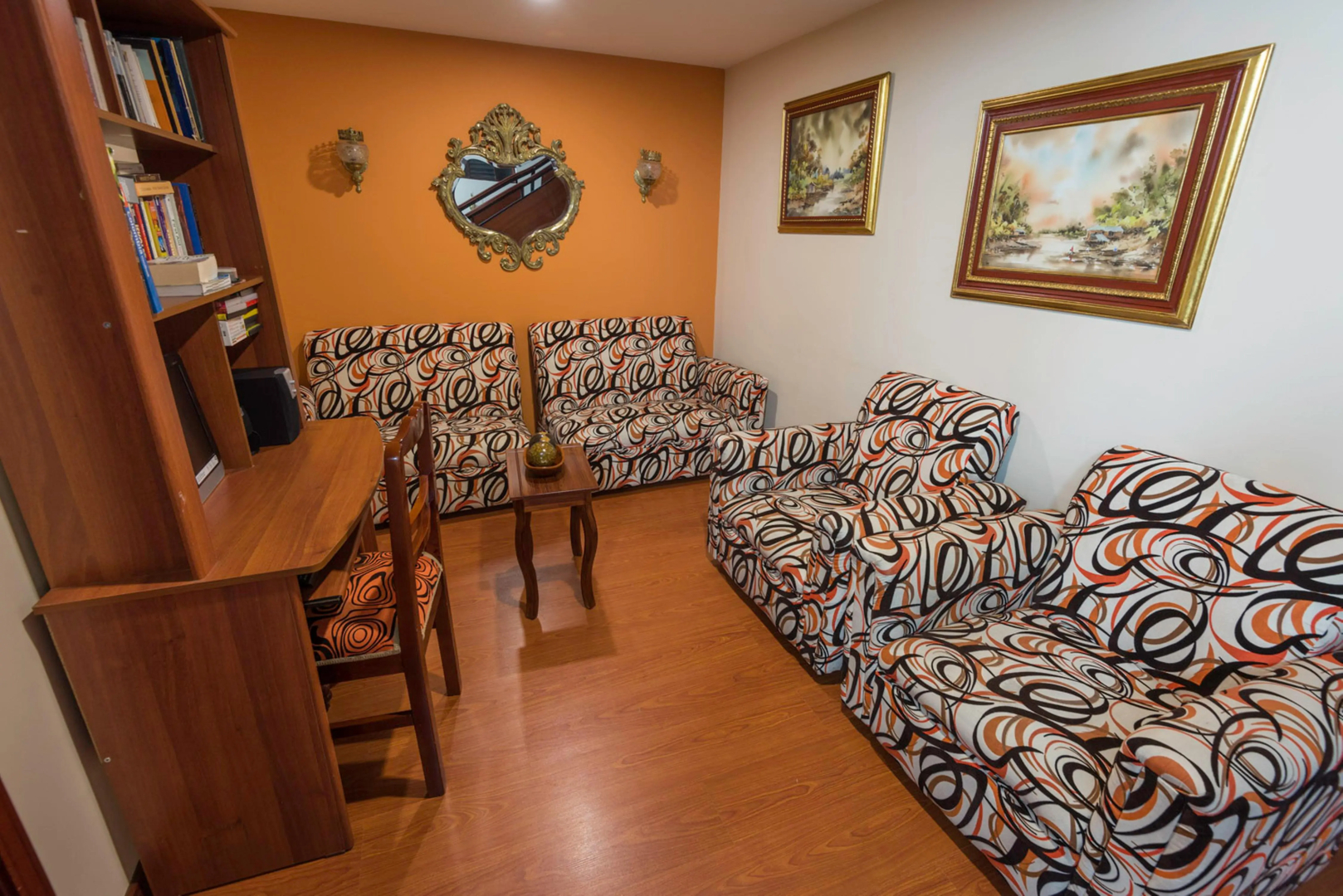 Отель Frances La Maison