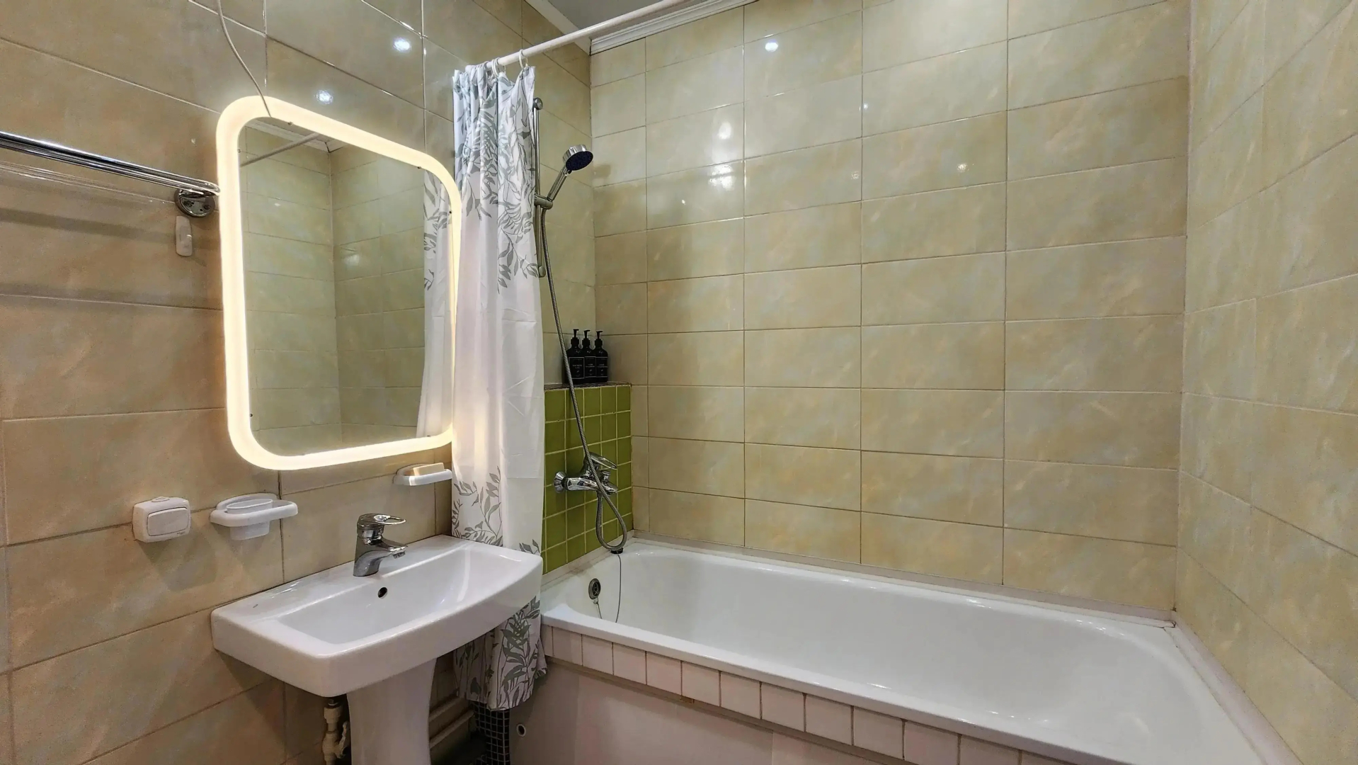 Апартаменты WinWin (ВинВин) Павлюхина Напротив ТРЦ Казань Мол