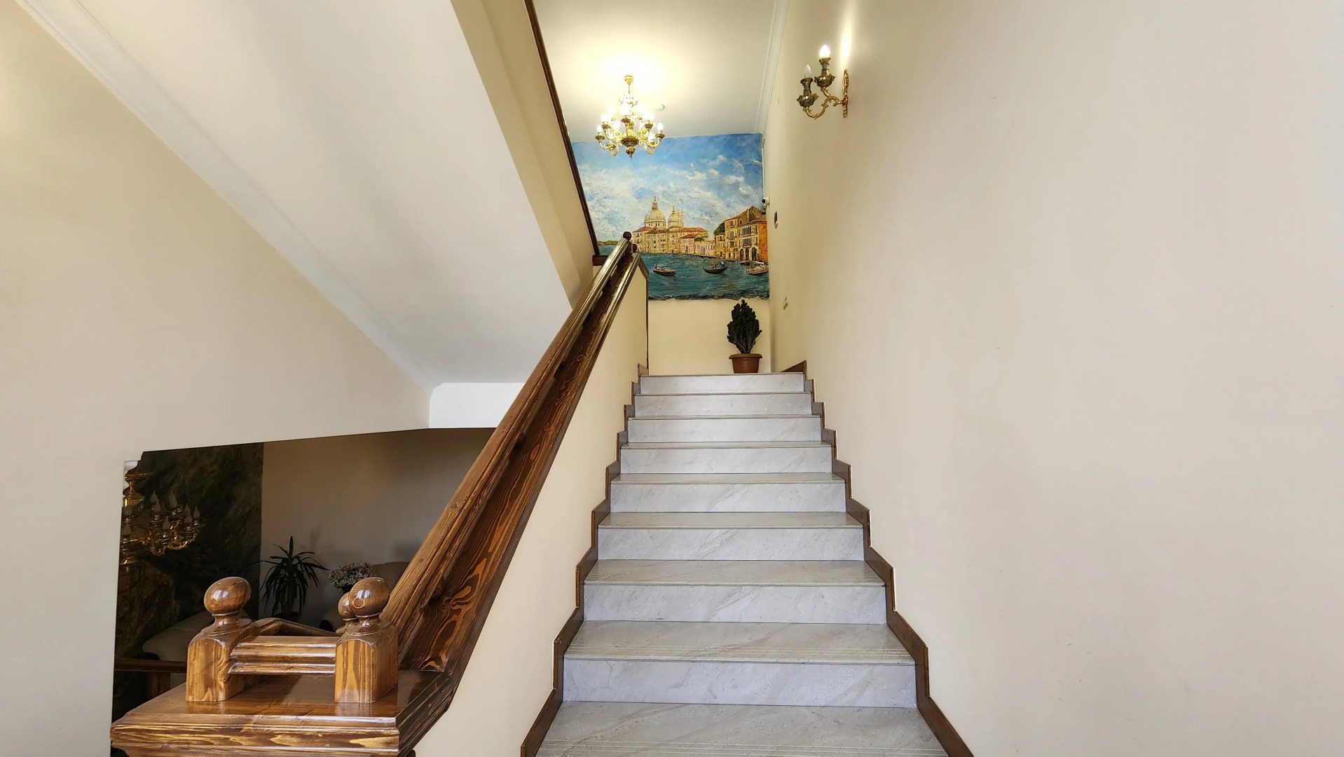 Отель Golden Resort