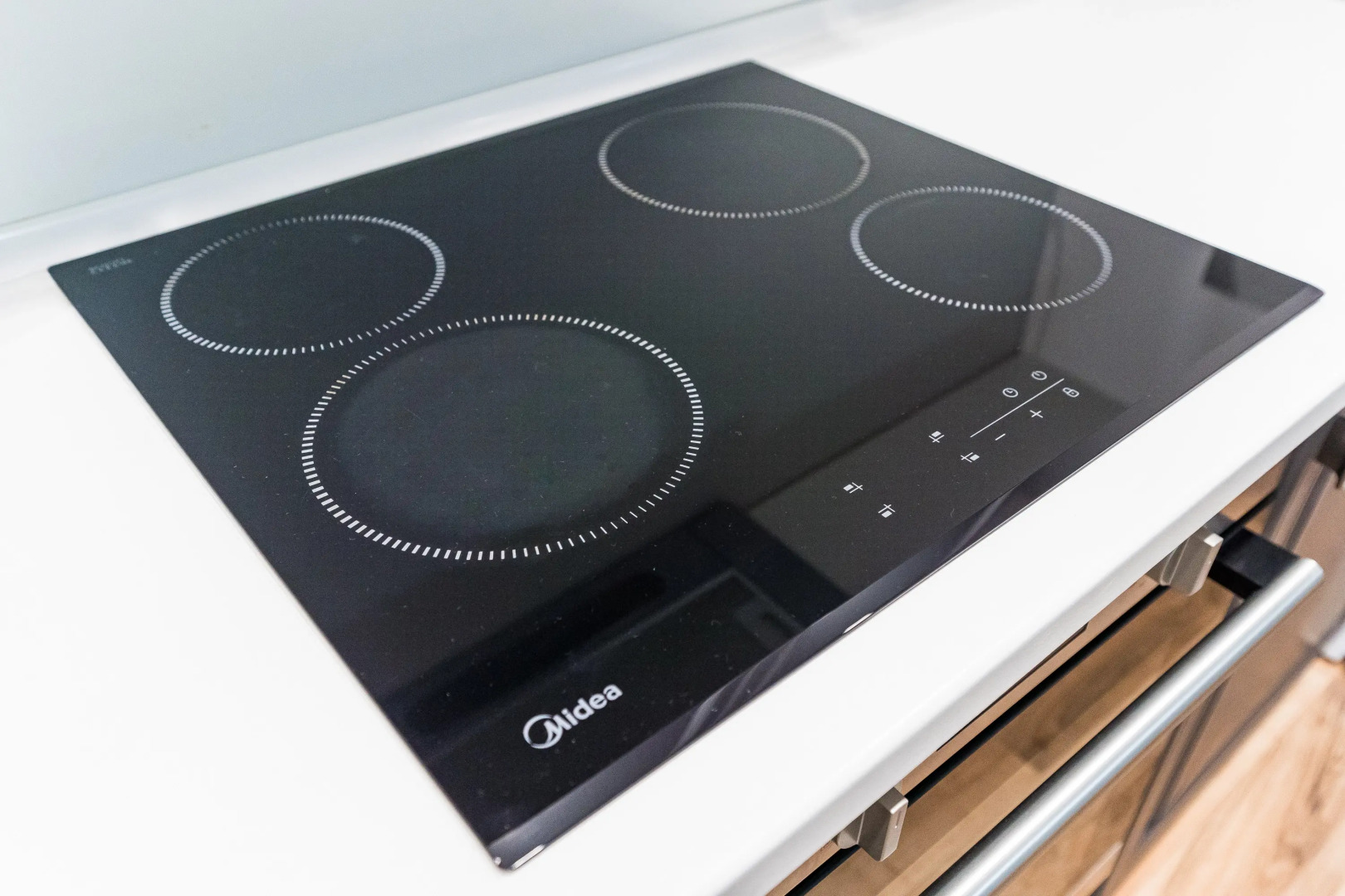 Апартаменты в современном ЖК Бельведер в пяти минутах от моря от LetoApart