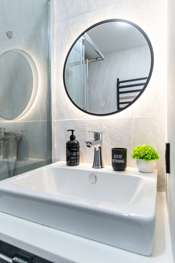 Апартаменты с дизайнерским ремонтом в Геленджике, микрорайон Парус от LetoApart