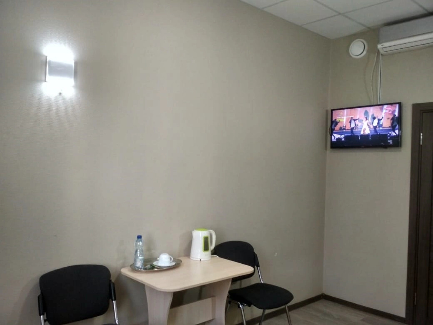 Хостел Пенаты