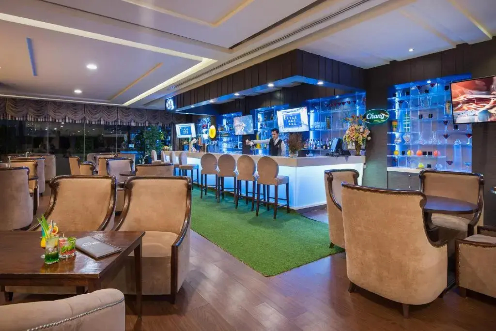 Отель The Berkeley Hotel Pratunam