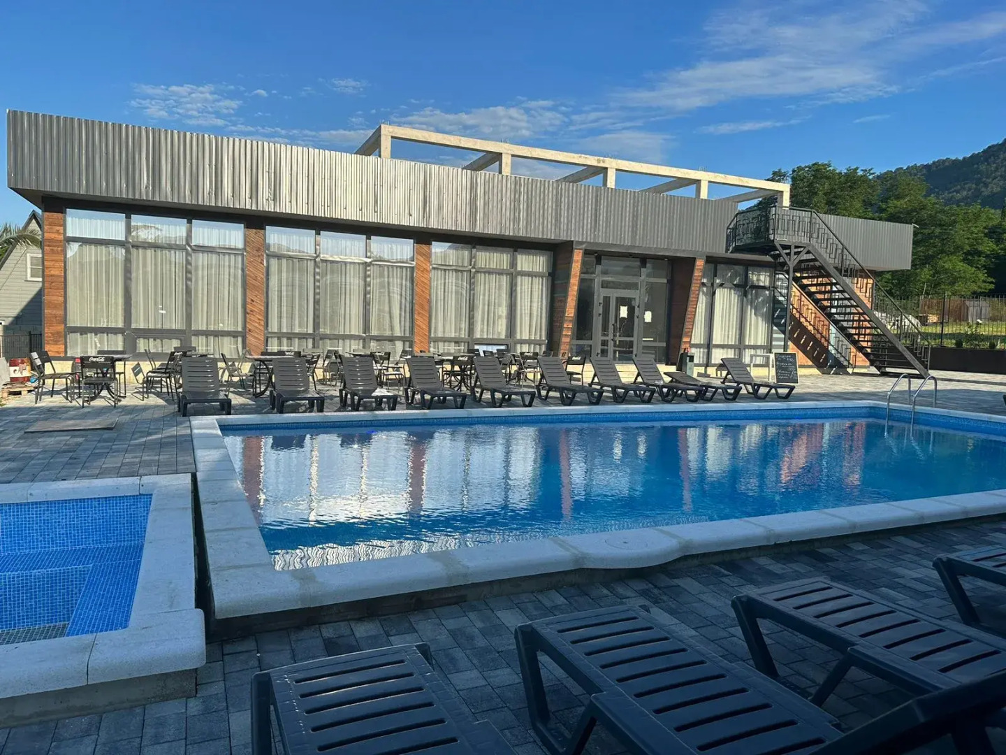 Отель Manresa Family Resort