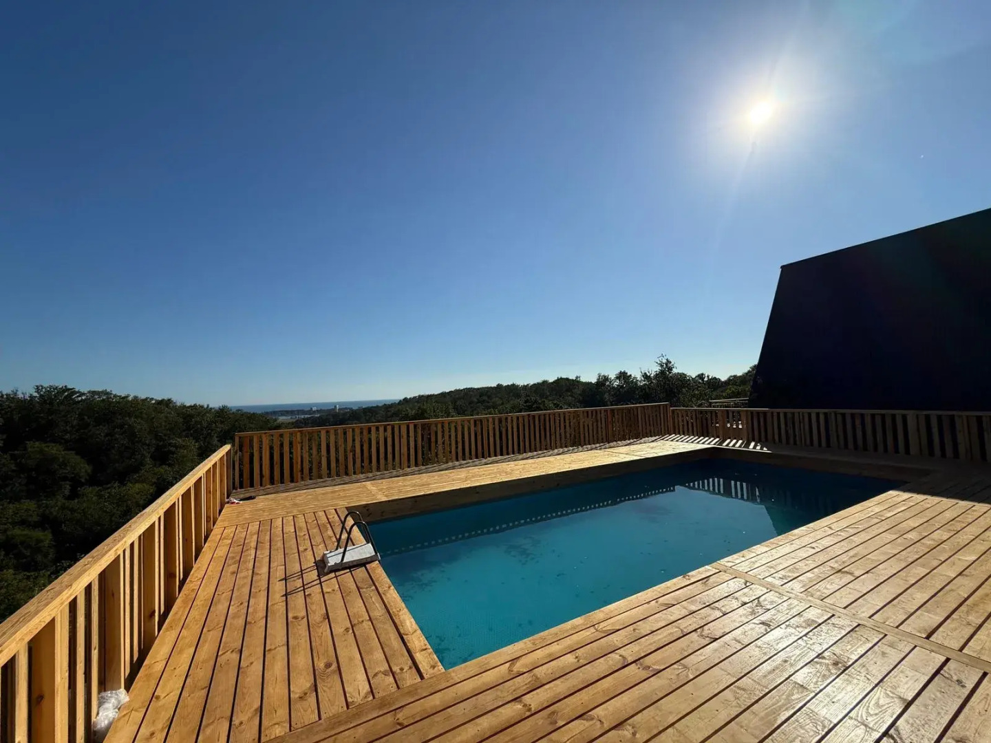 Частный дом Айфрейм в живописном лесном массиве