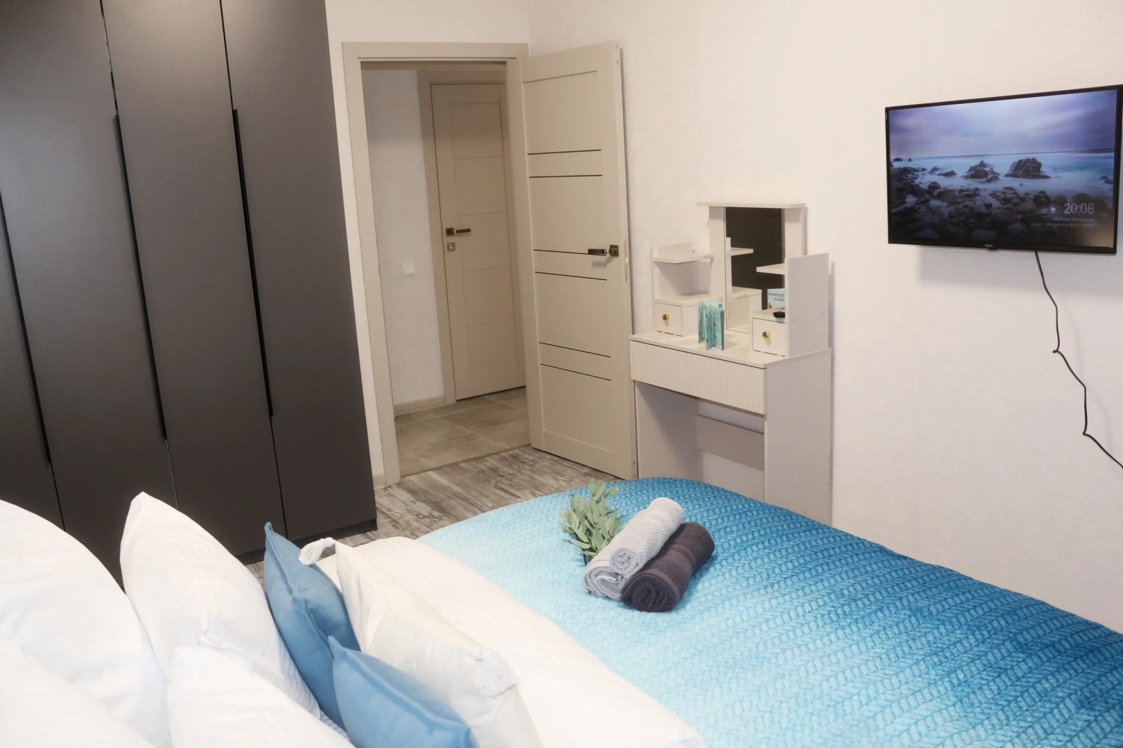 Квартира NiceAparts Евротрешка на Бурмакинской 7