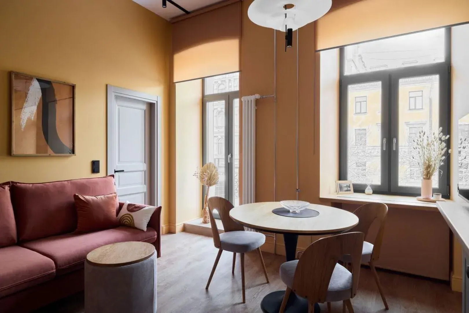 Апартаменты на 5-й линии Васильевского острова 34