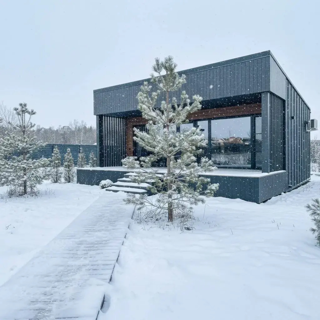 Частный дом Lakeside house