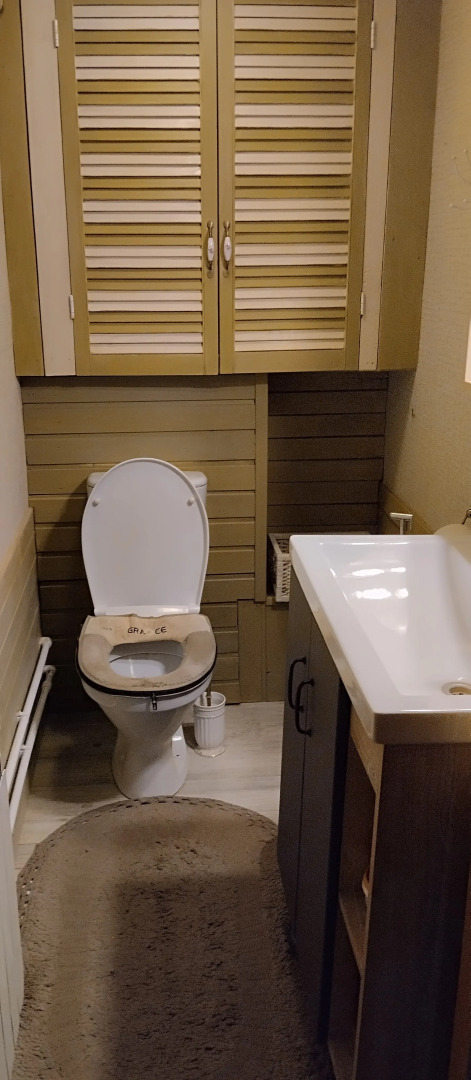 Частный дом Дом у реки в английском стиле