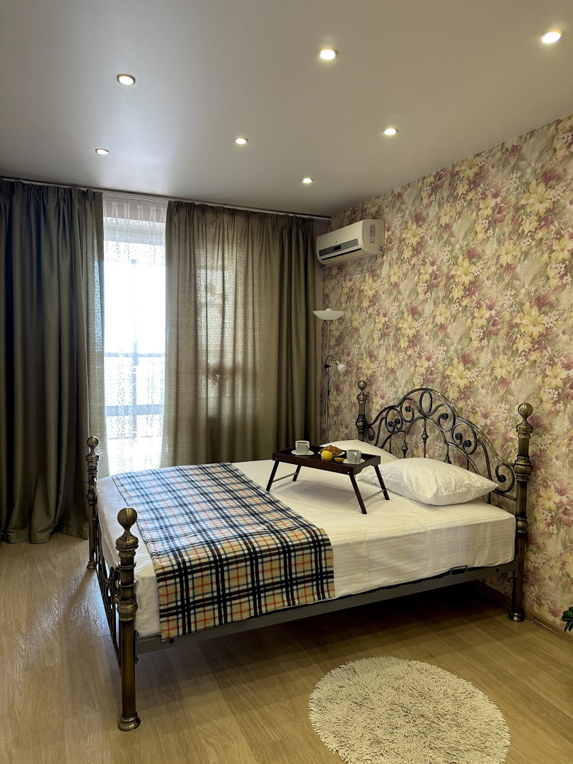 Квартира Новороссийская 2б