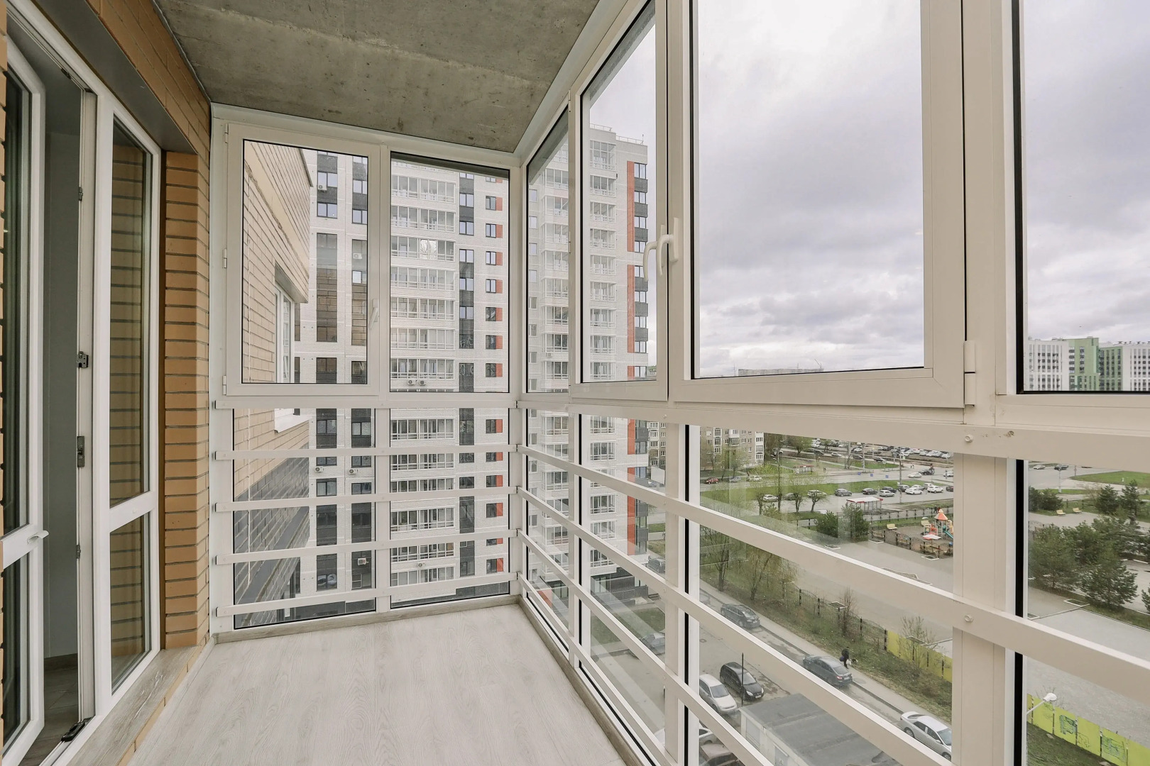 Двухкомнатные Апартаменты Просторный Рай