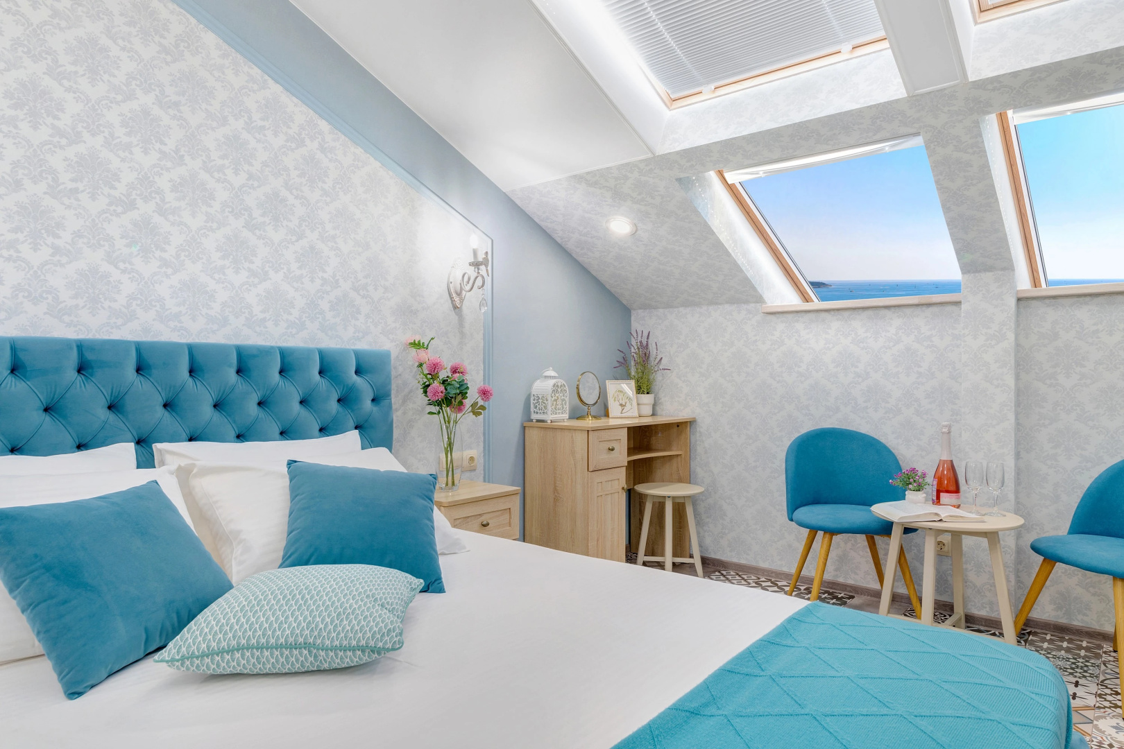 Апартаменты с видом на море Sea Breeze & SPA