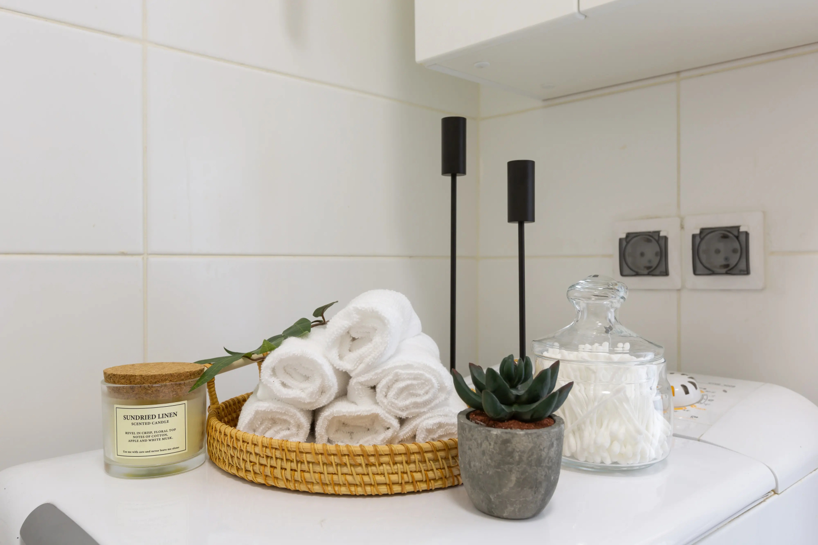 Апартаменты Life Apartments ЖК Спутник, рядом Экспоцентр и ТЦ Vegas