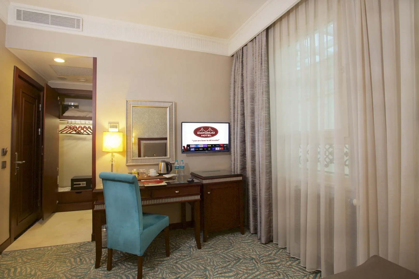 Emporium Hotel
