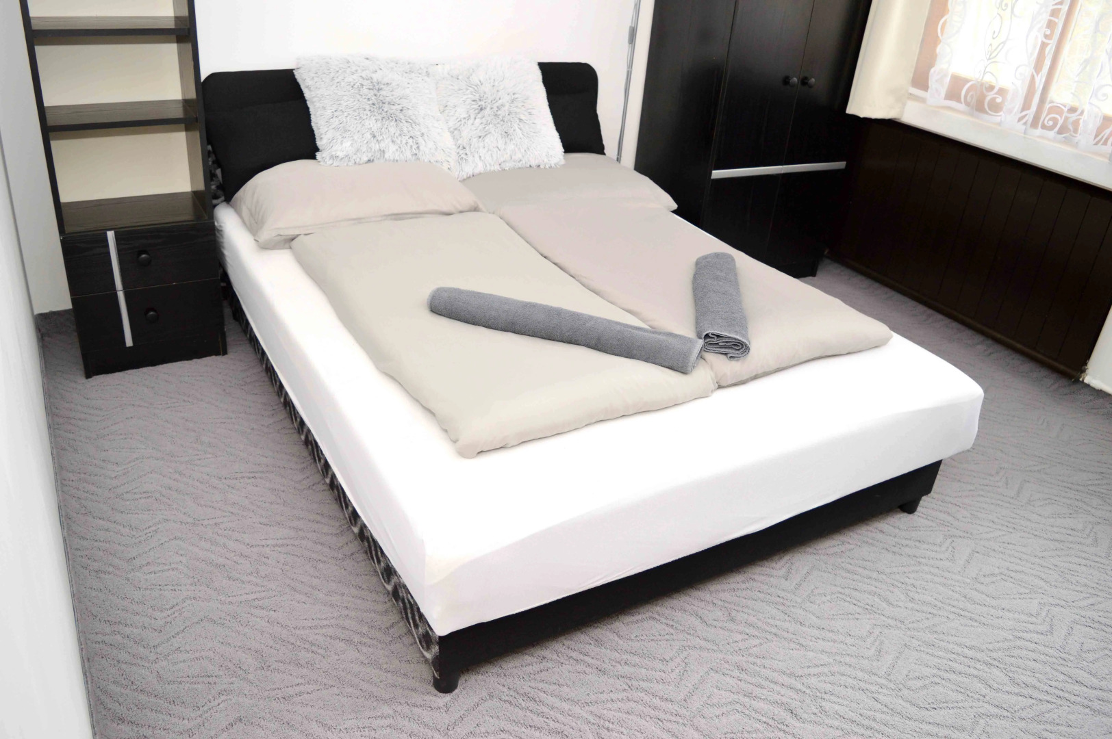 Апартаменты Lorabel Apartment House