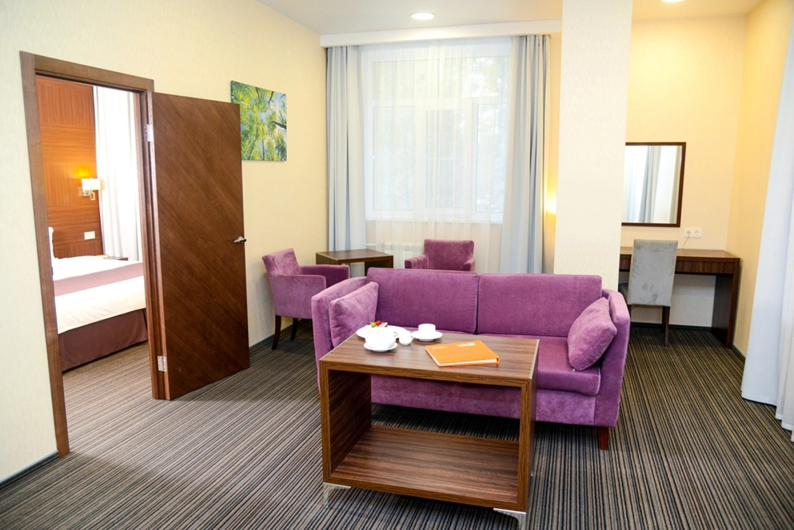 Отель PARK WOOD HOTEL