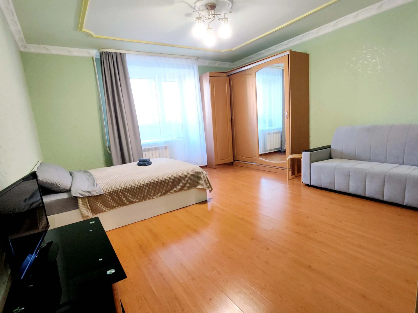 Квартира Просторная 2х Комнатная Рядом с Аквапарком