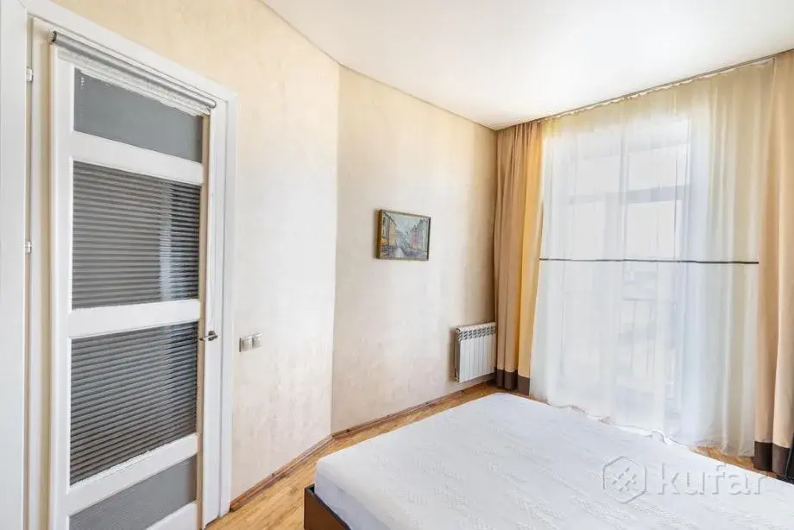 Апартаменты Большая шикарная двушка в самом центре Минска (ГУМ)