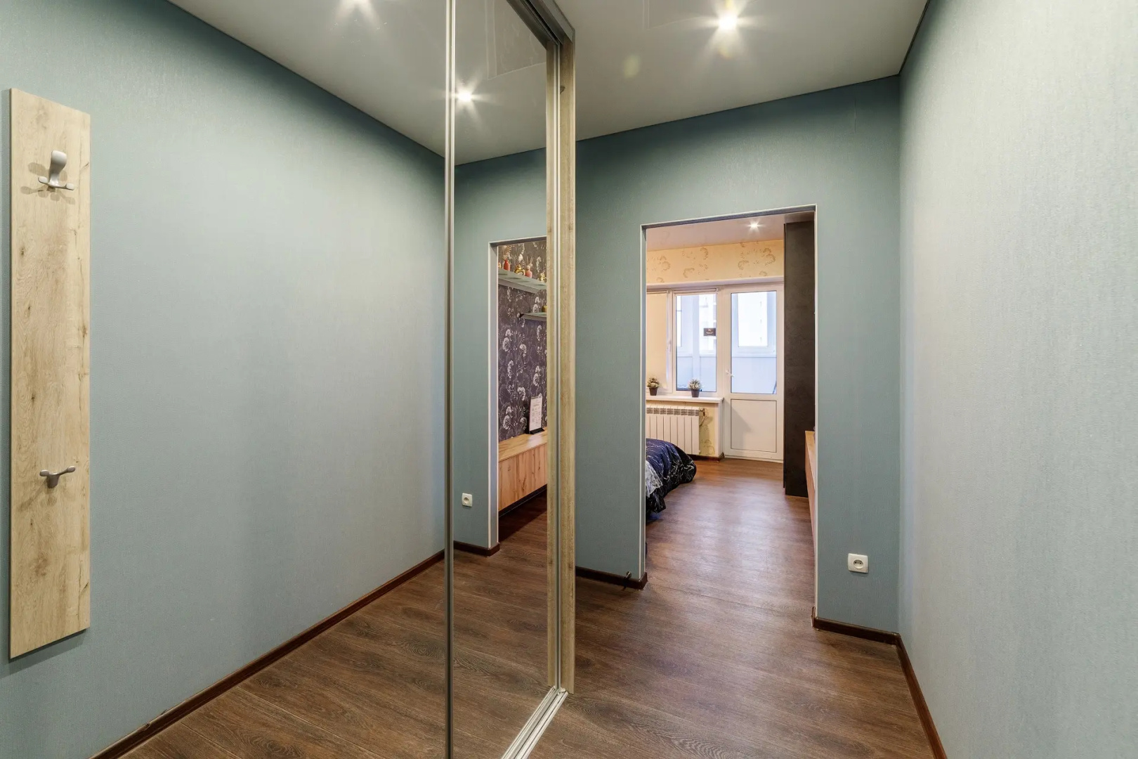 Квартира PrezentHaus в центре на Горького 28