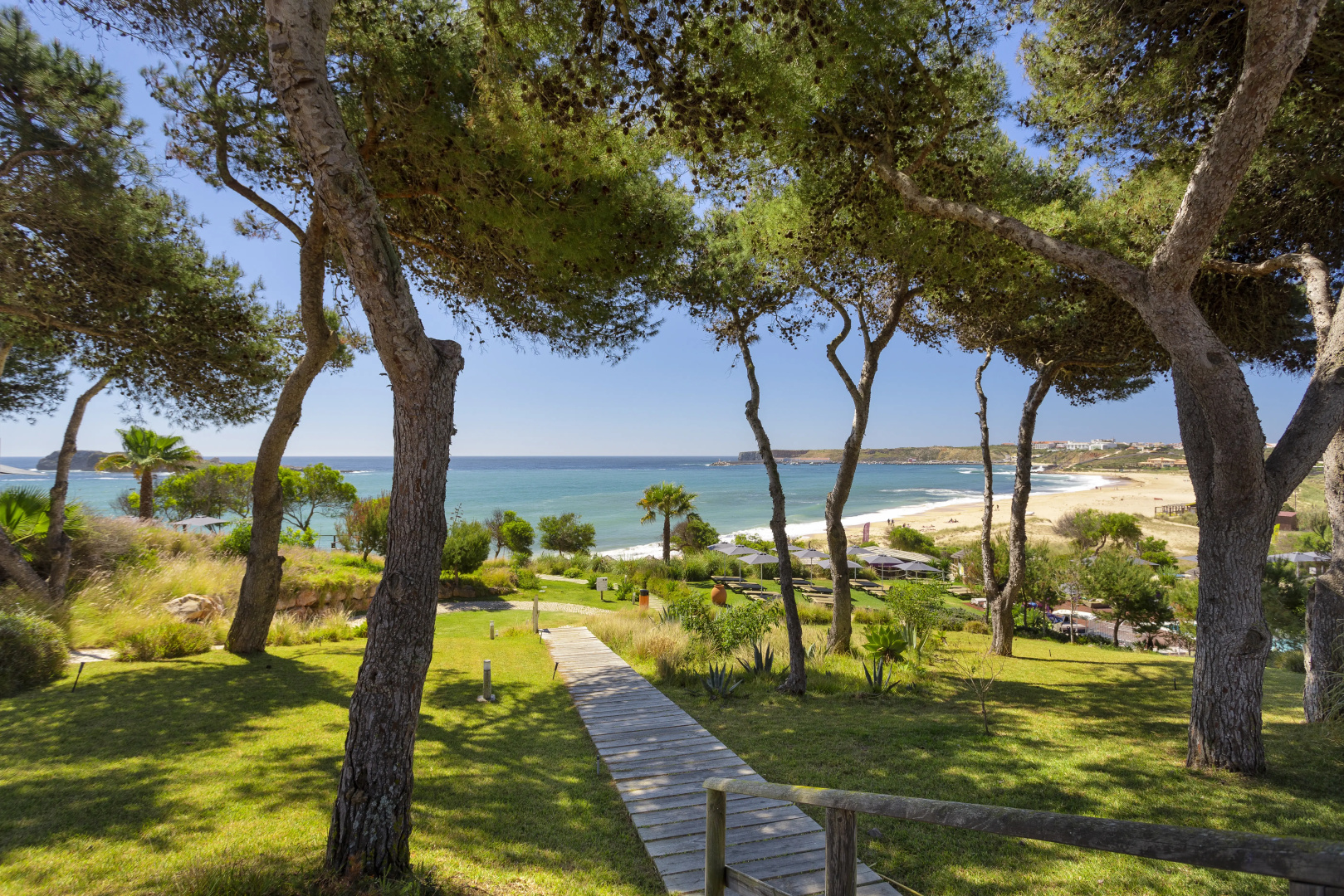 Курортный отель Martinhal Sagres Beach Family Resort