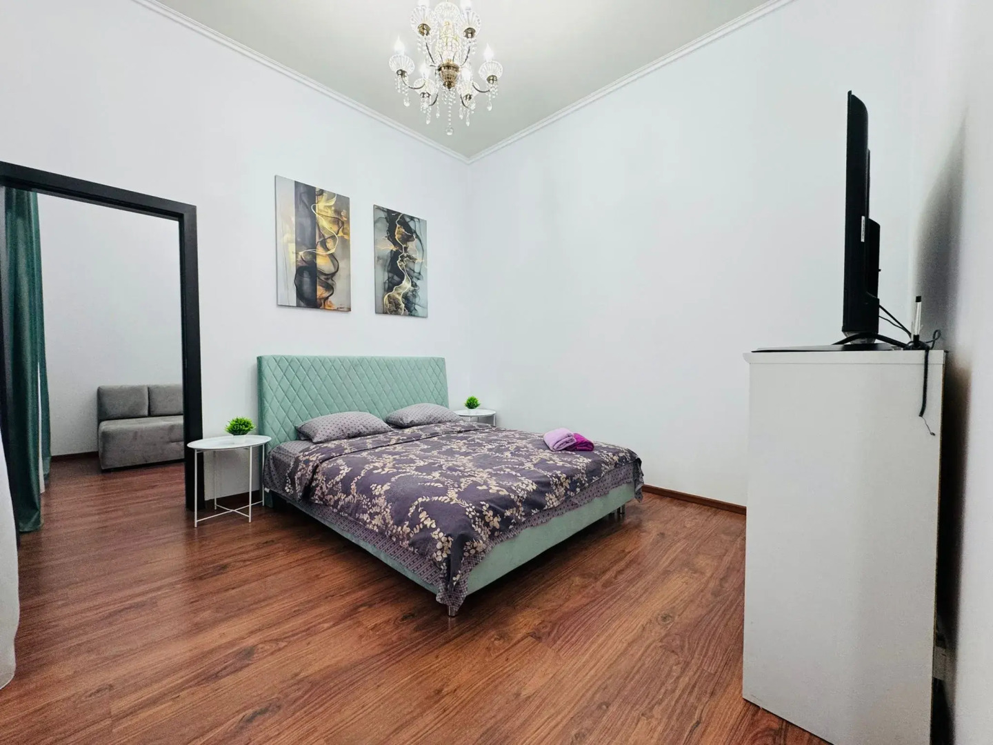 Апартаменты на Городничанской 42/7