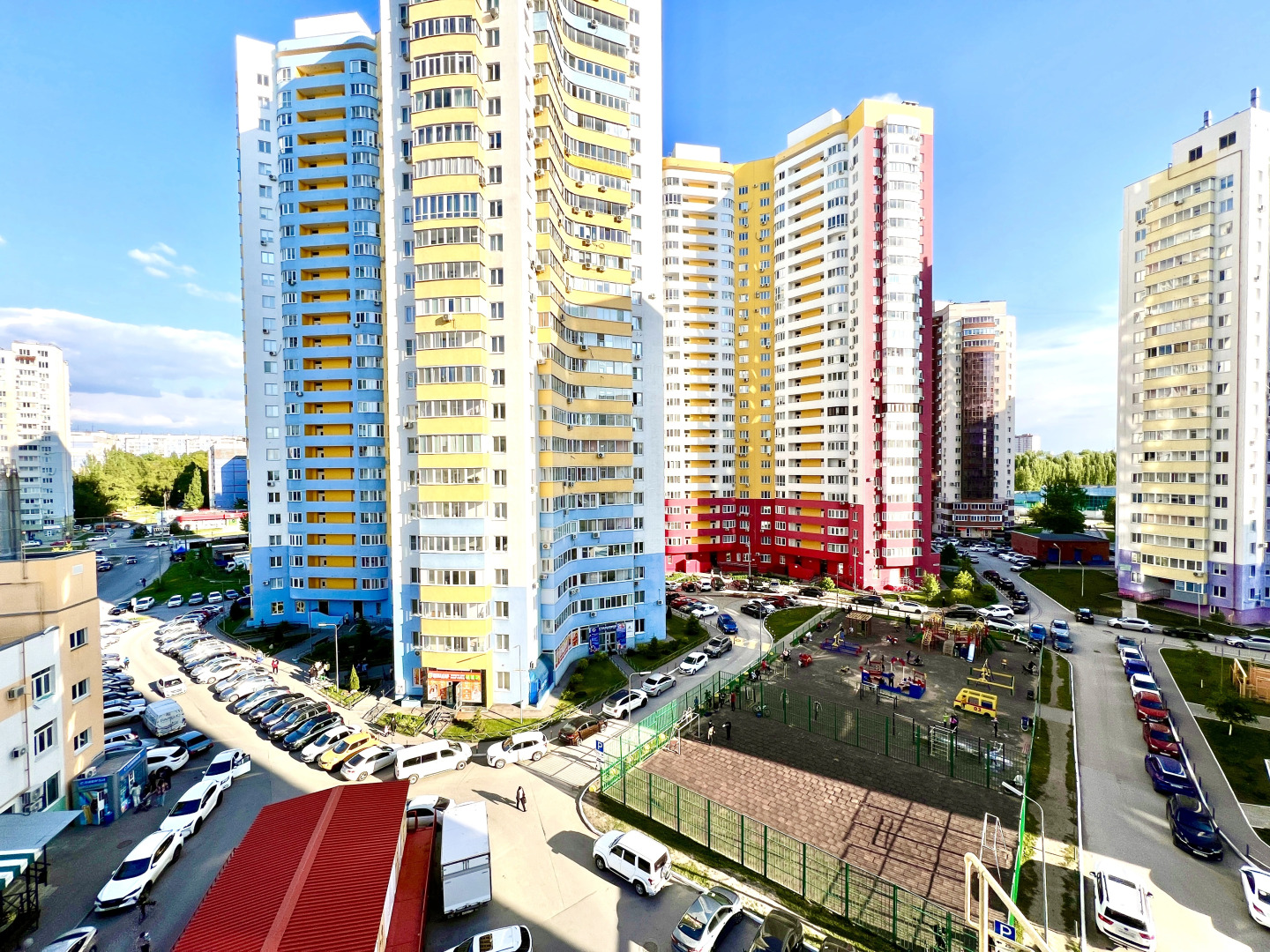 Уютные Апартаменты в ЖК Радужный Люкс (ул. Солнечная 18)