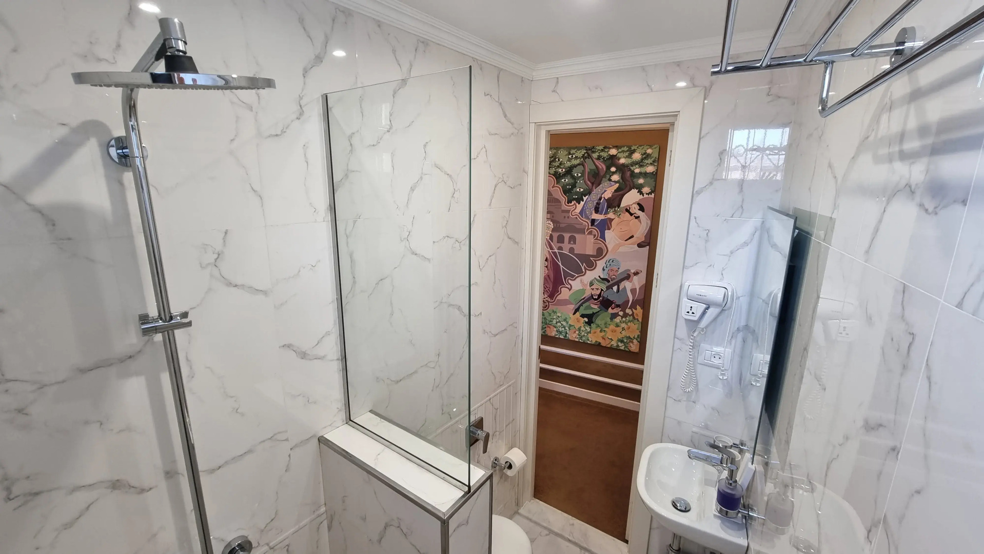 Seven Beauties Hotel